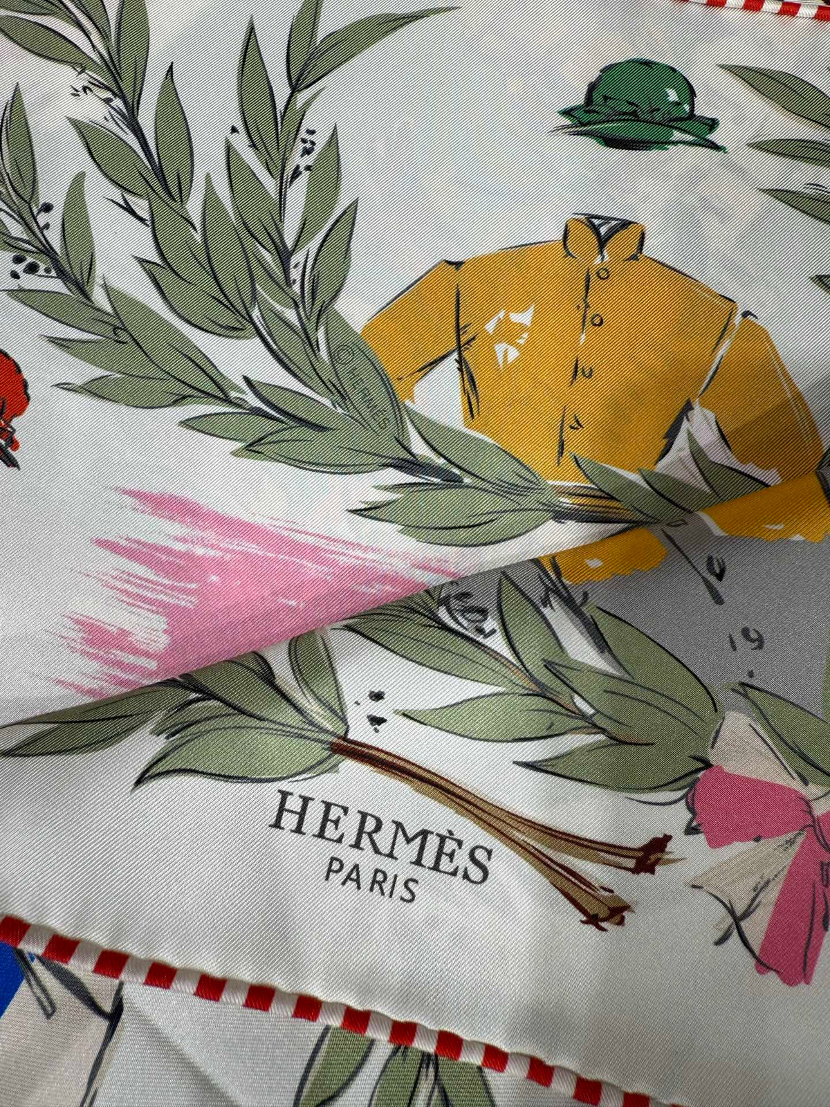 HM 26s Champ de Courses a Chantilly Scarf 90x90 Mulberry Silk 215634