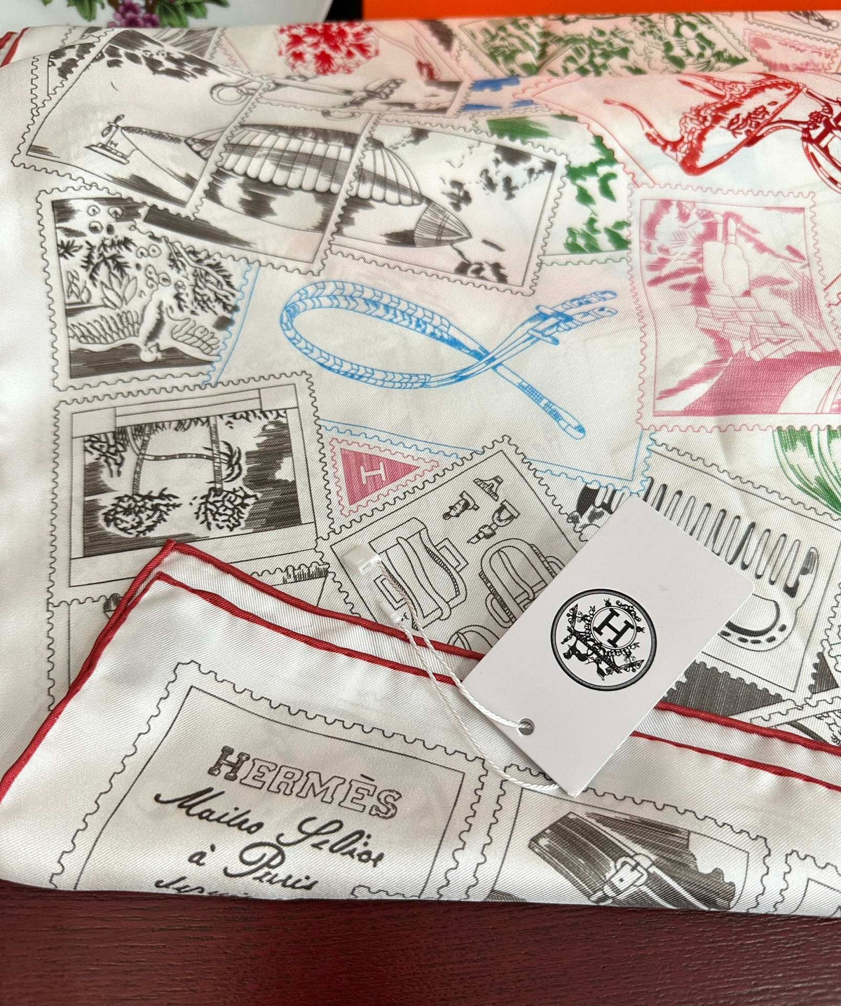 HERMES 25S SCARF 90 IN SILK 732035