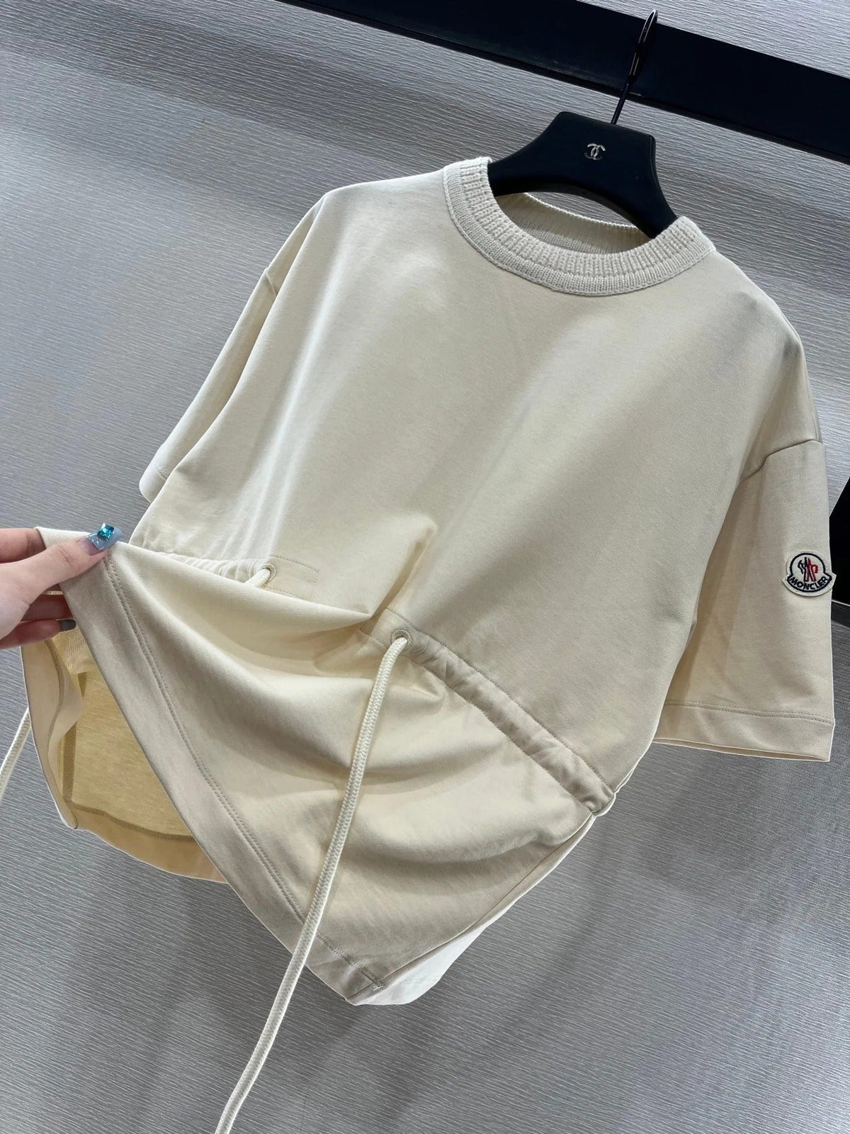 MONCLER 25S DRAWSTRING T-SHIRT 286852