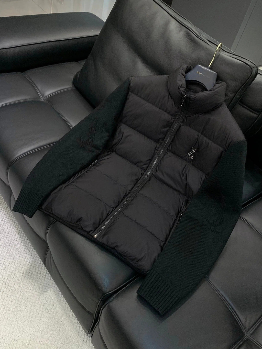 YSL 25S PUFFER JACKET STYLE 116