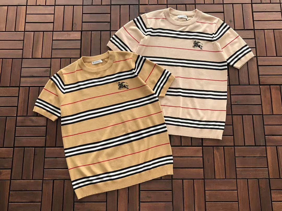 Burberry T-Shirt