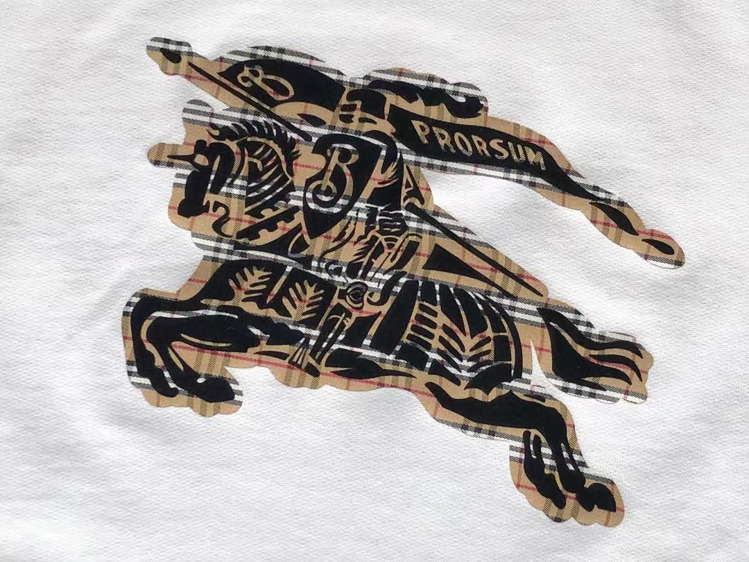 Burberry SWEATER