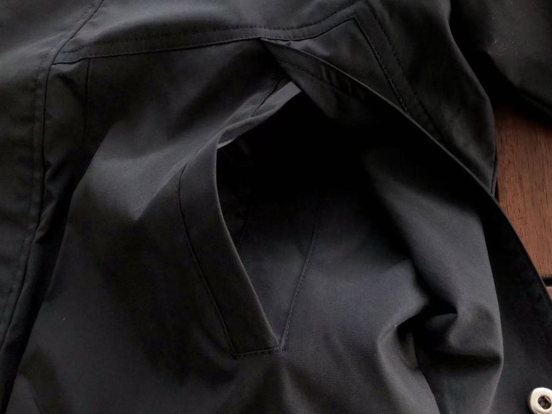 Burberry JACKET