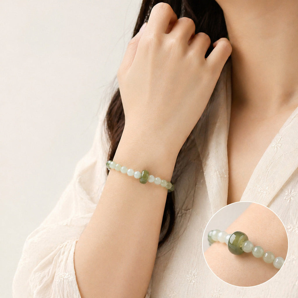 Green Jade Gradient Bead Bracelet ¨C Calm Flow & Balance Energy