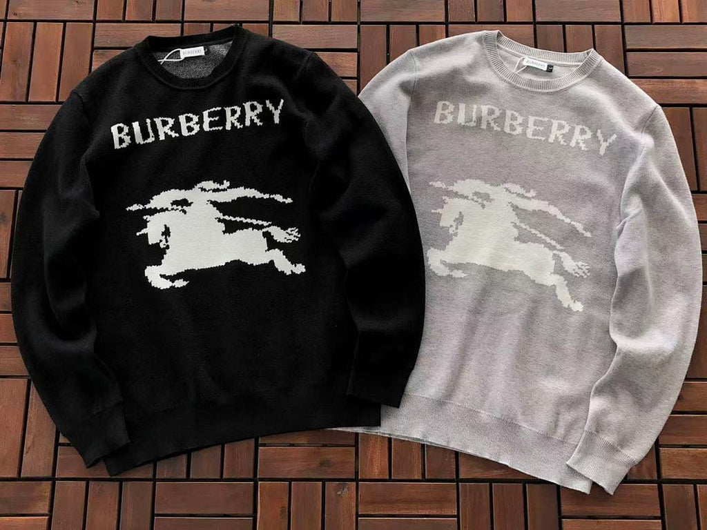 Burberry SWEATER