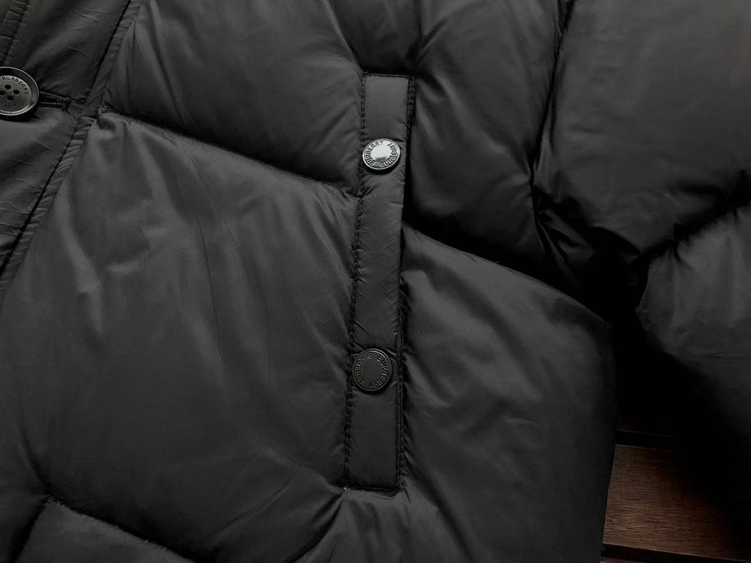 Burberry DOWN
