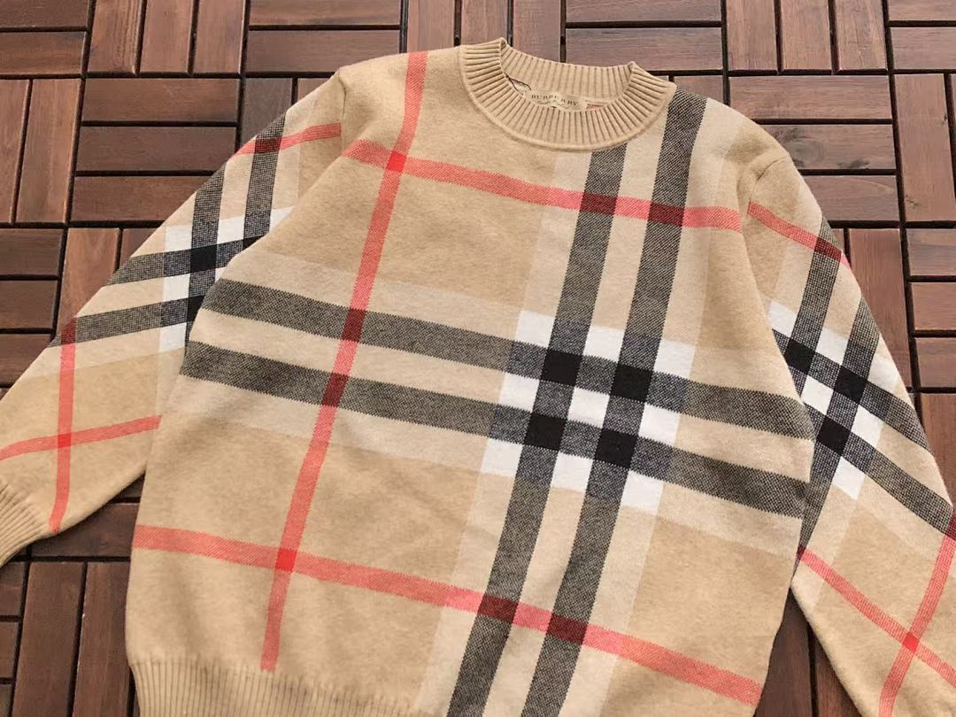 Burberry SWEATER
