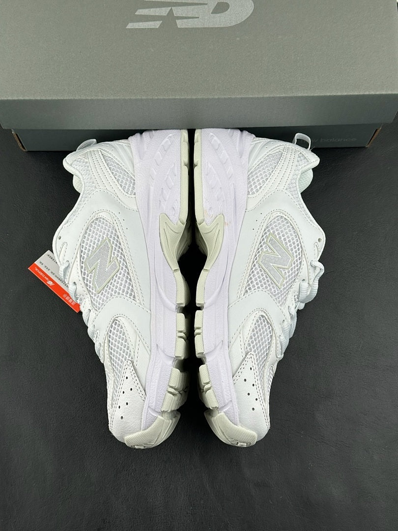 New Balance 530 Sneakers