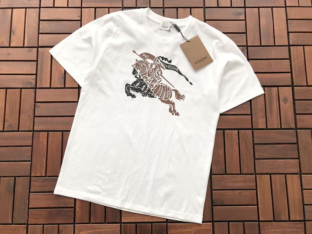 Burberry T-SHIRT