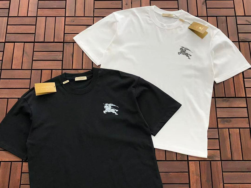 Burberry T-SHIRT