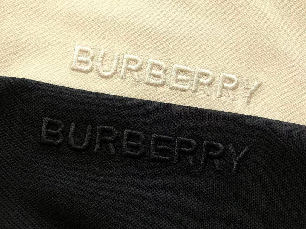 Burberry T-SHIRT