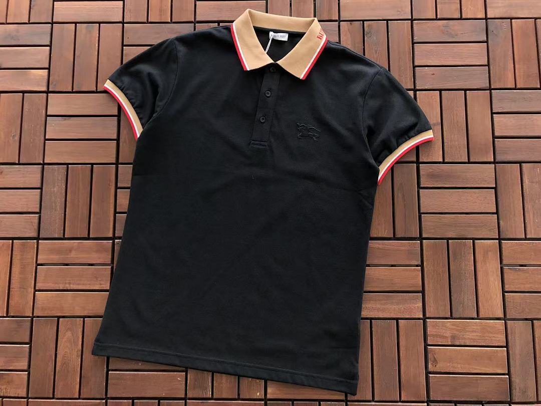 Burberry T-Shirt