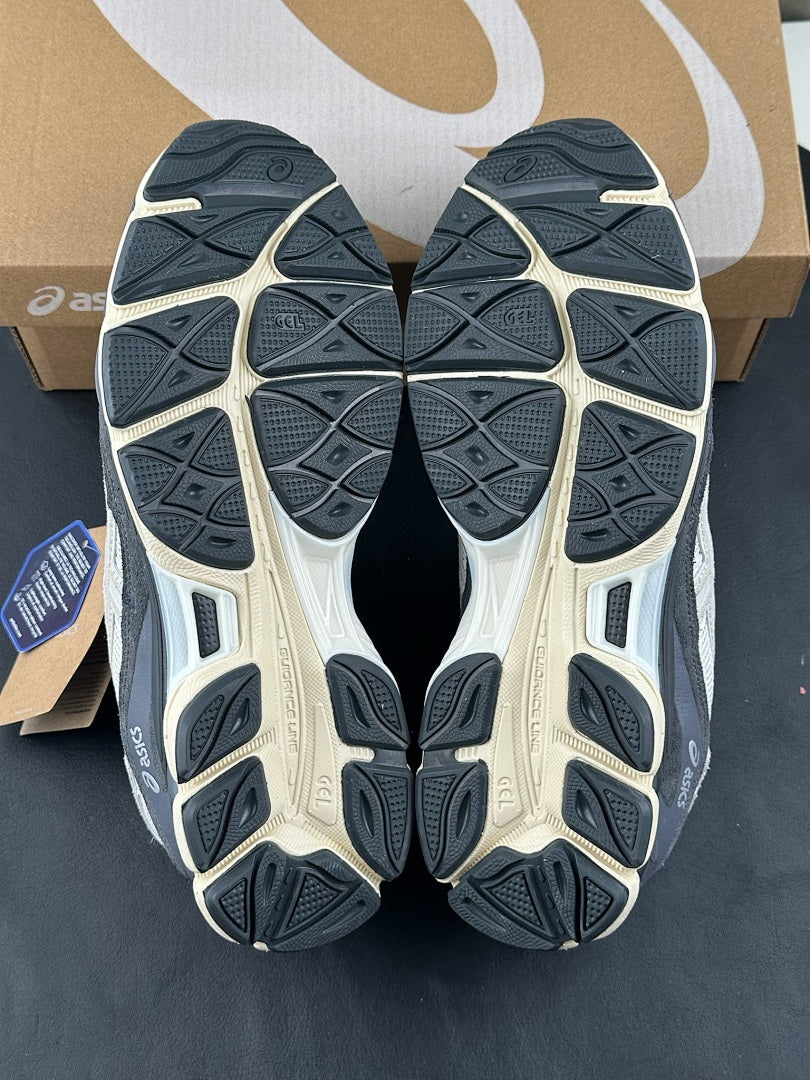 ASICS GEL-NYC 1203A383-111