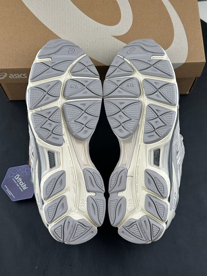 ASICS GEL-NYC v2