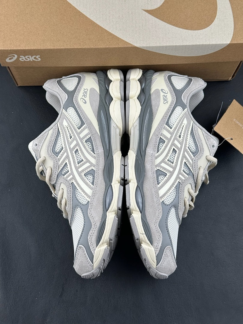 ASICS GEL-NYC v2