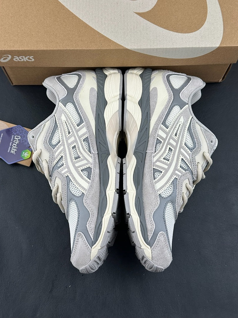 ASICS GEL-NYC v2