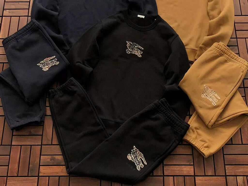 Burberry SWEATER