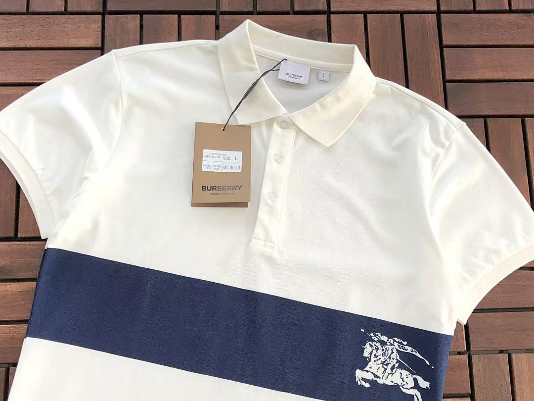 Burberry T-SHIRT
