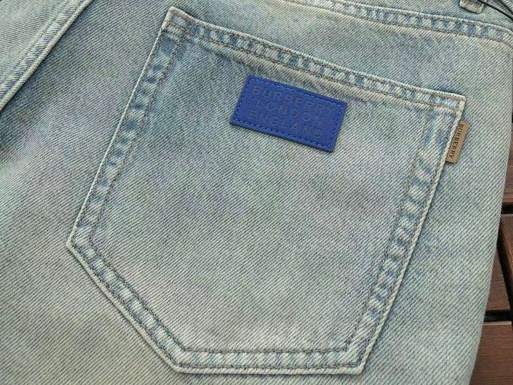 Burberry JEANS