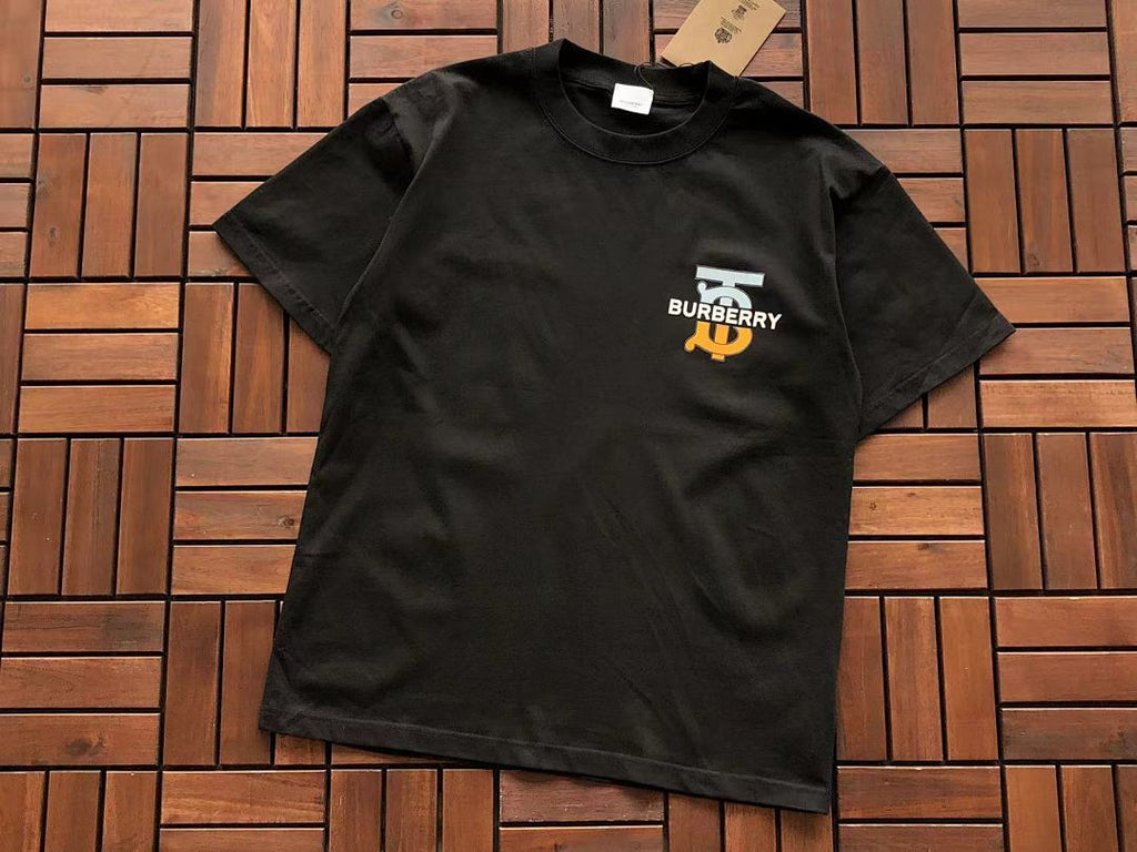 Burberry T-SHIRT