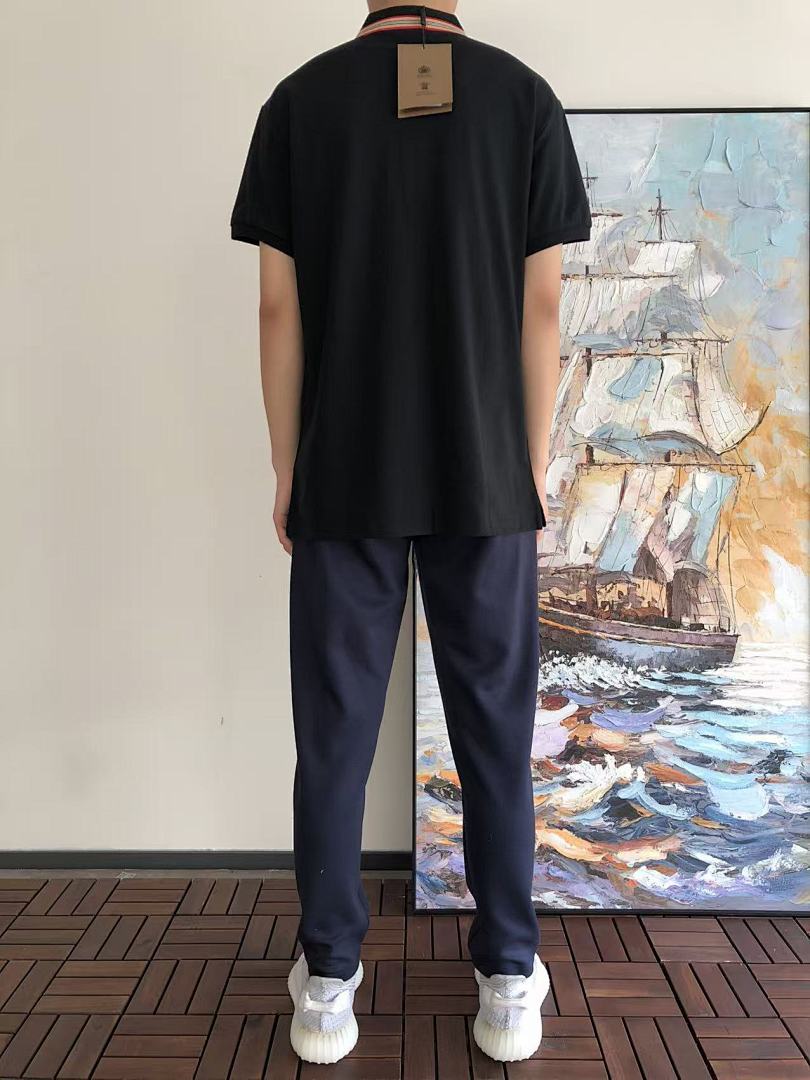 Burberry T-Shirt