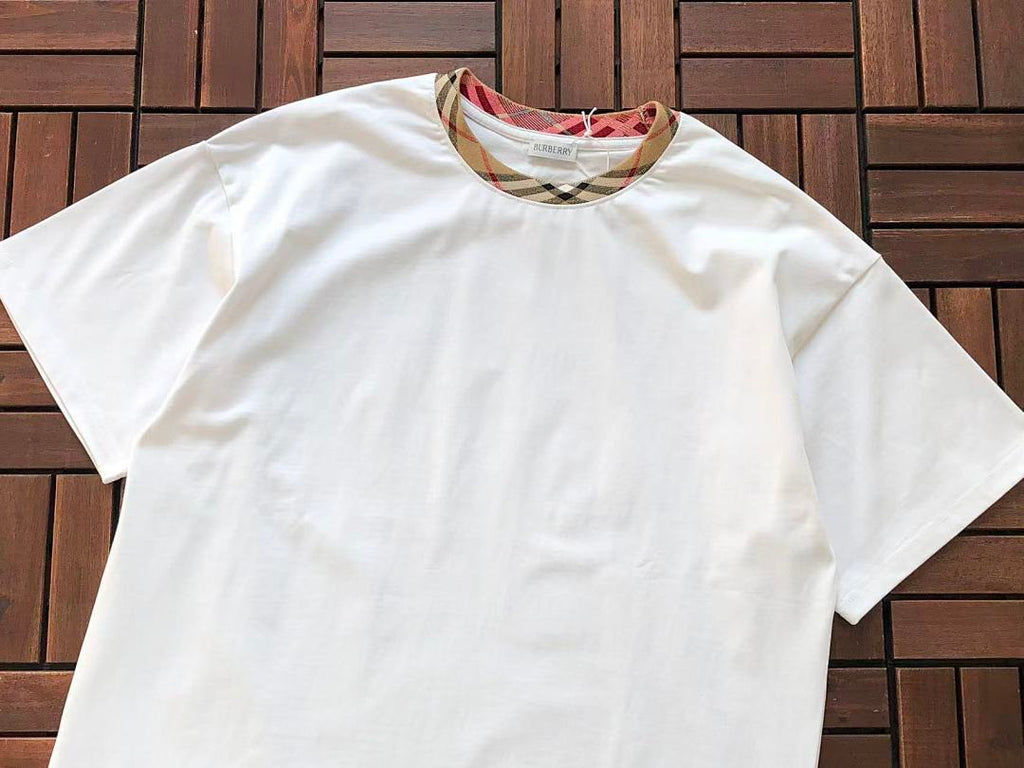 Burberry T-SHIRT