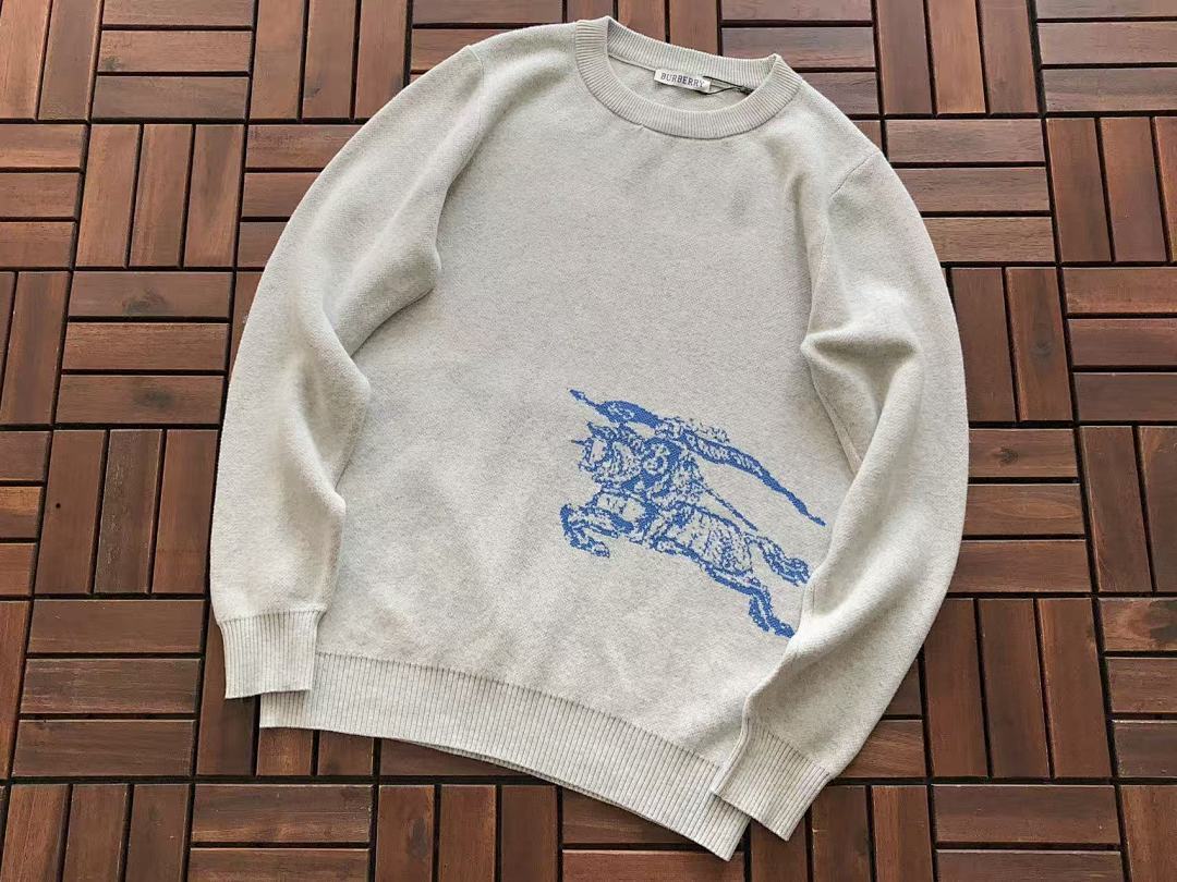 Burberry SWEATER