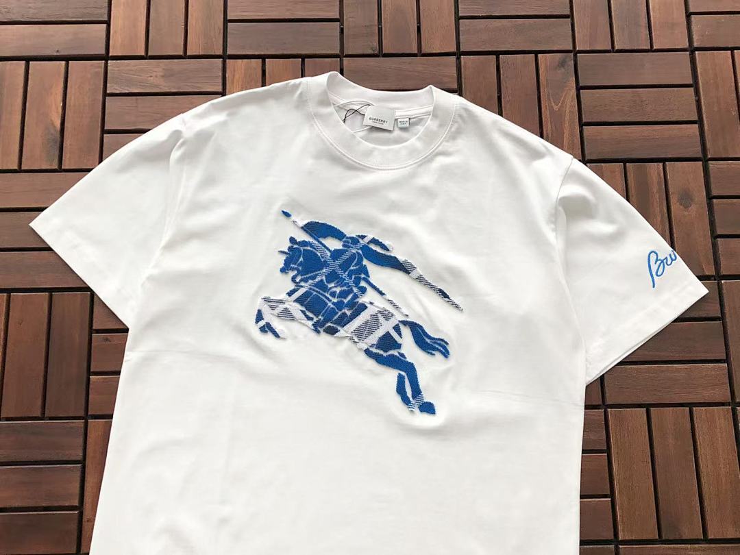 Burberry T-SHIRT