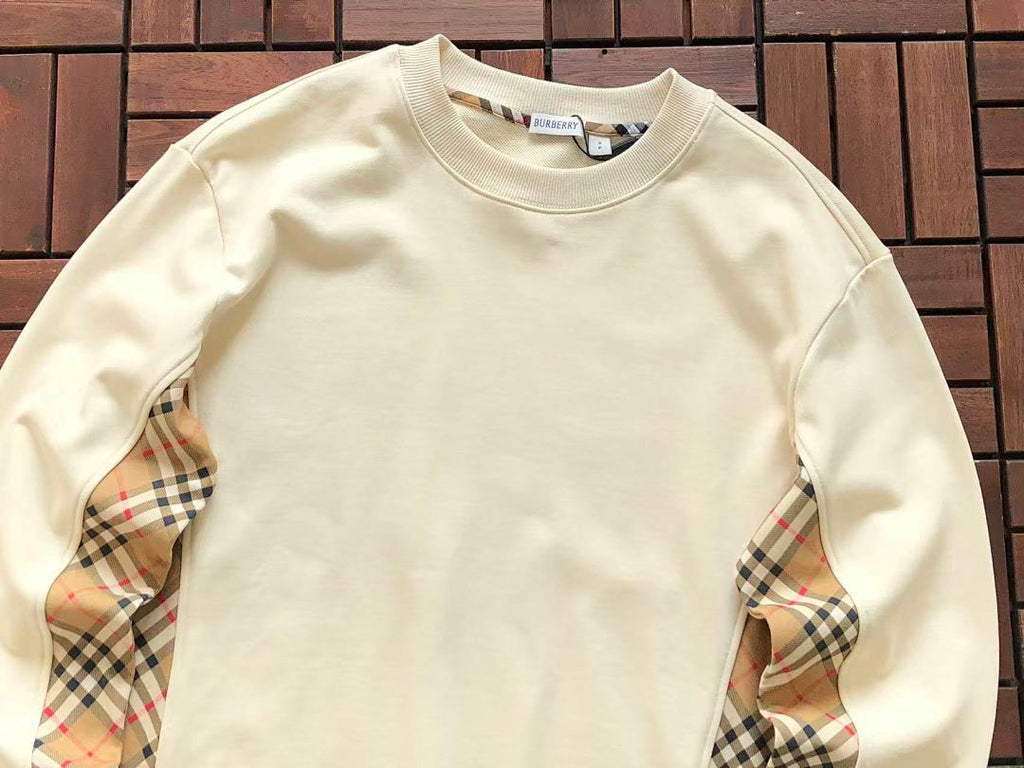 Burberry SWEATER