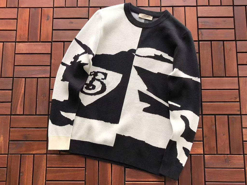 Burberry SWEATER