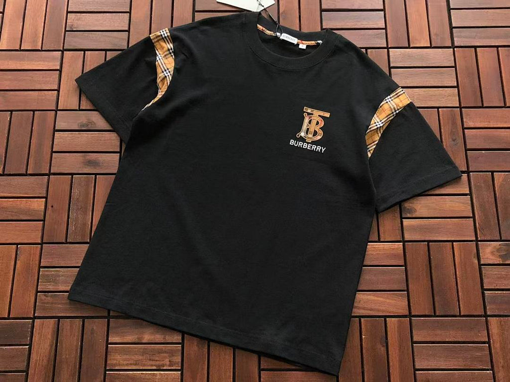 Burberry T-SHIRT