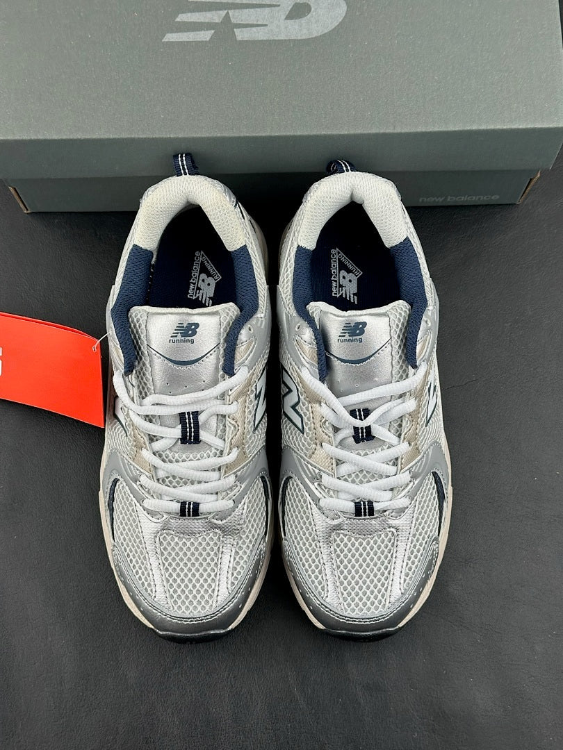 New Balance 530 Sneakers