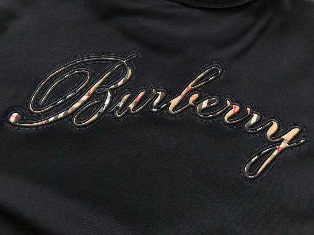 Burberry SWEATER