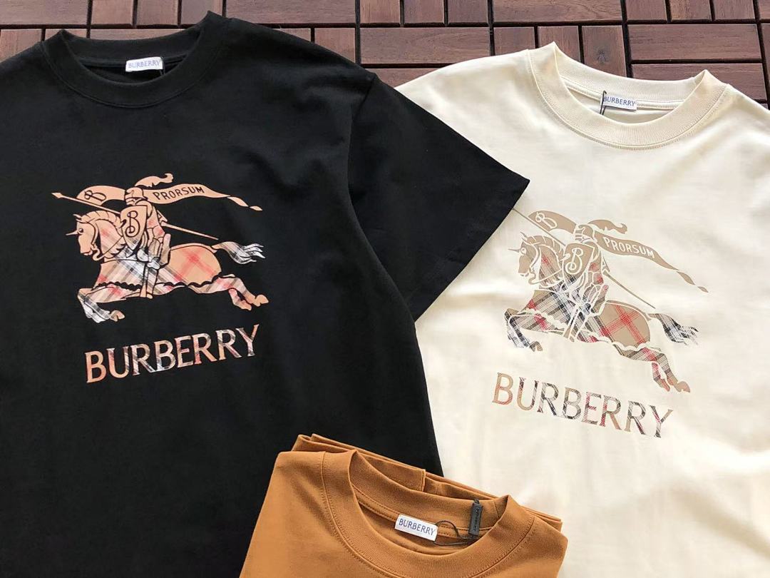 Burberry T-SHIRT