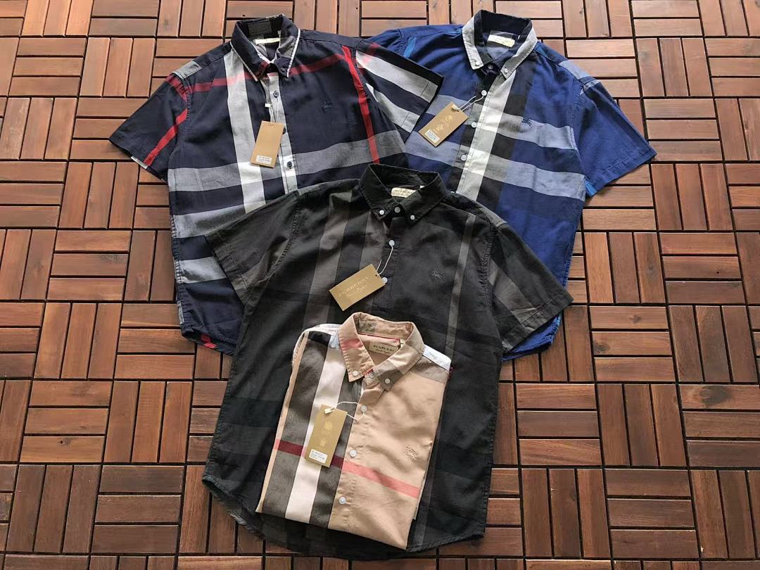 Burberry T-SHIRT