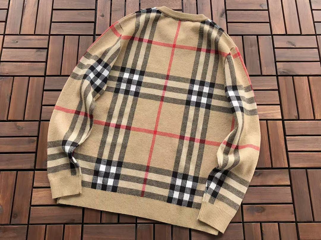 Burberry SWEATER