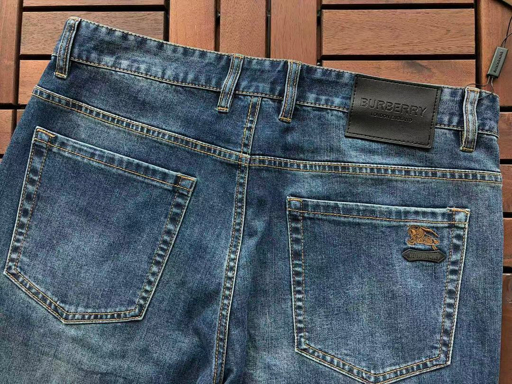 Burberry JEANS