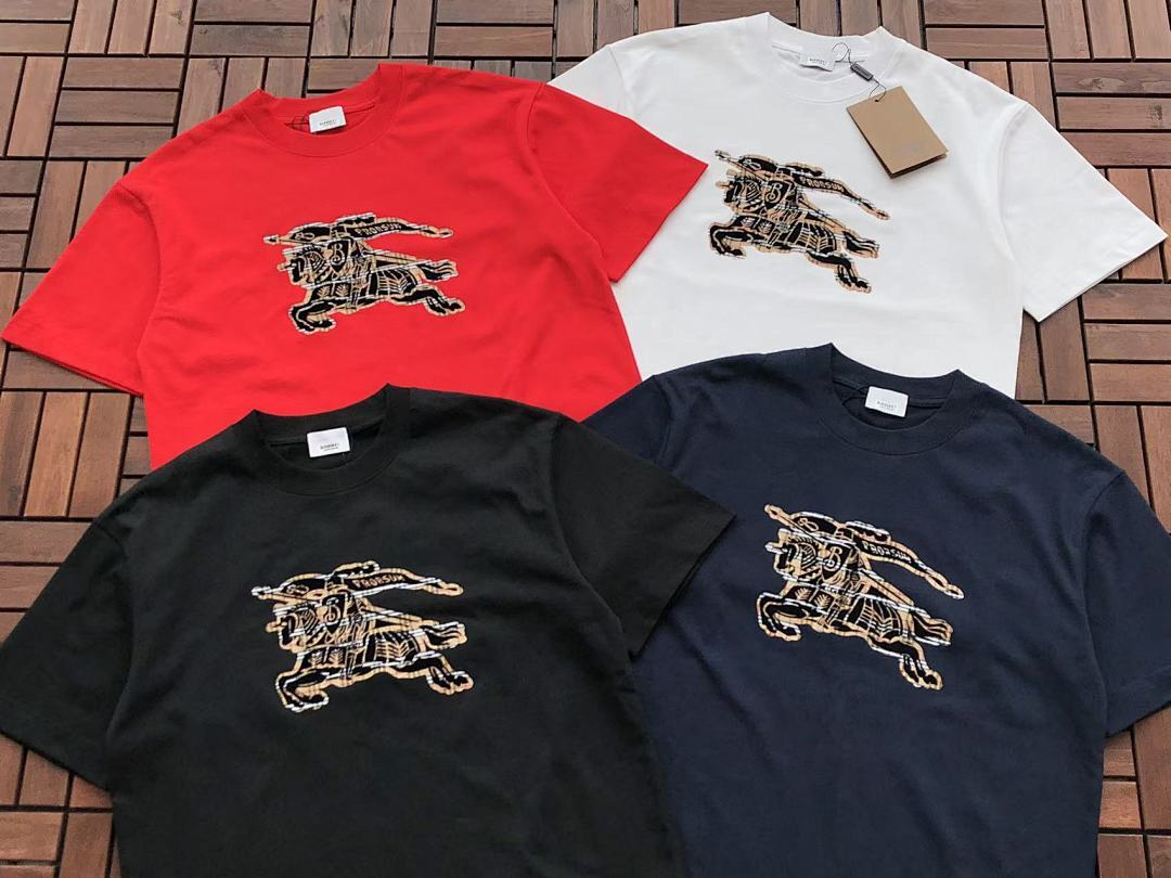 Burberry T-Shirt