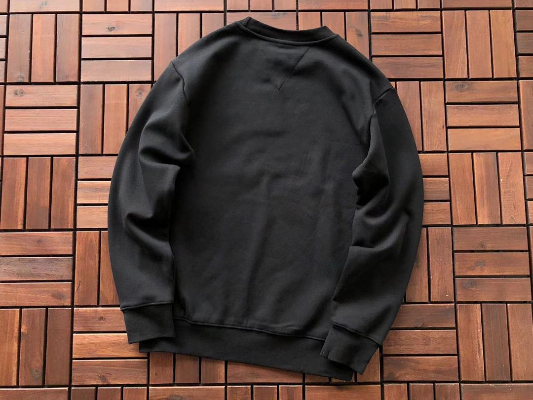 Burberry SWEATER