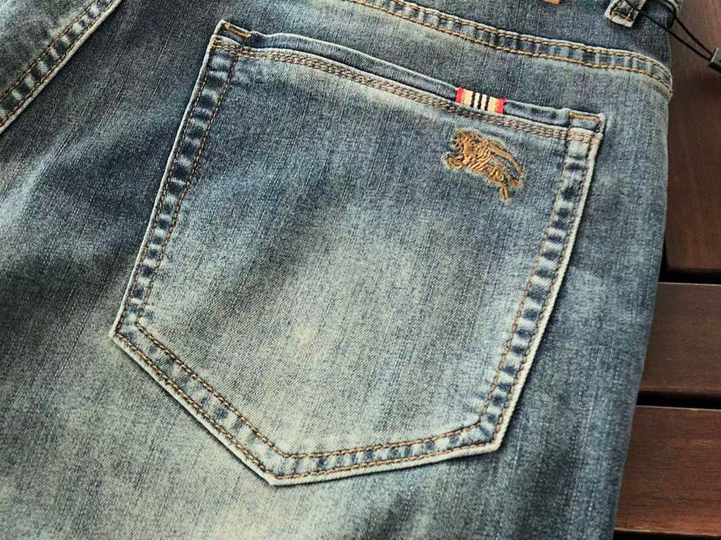 Burberry JEANS