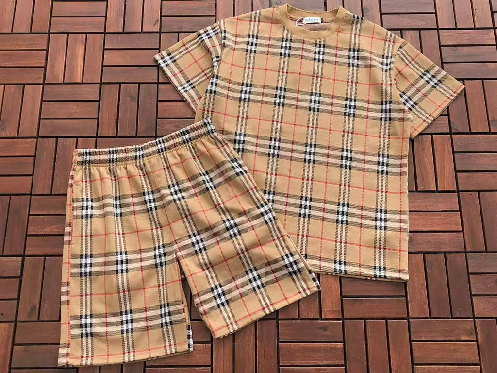 Burberry T-SHIRT