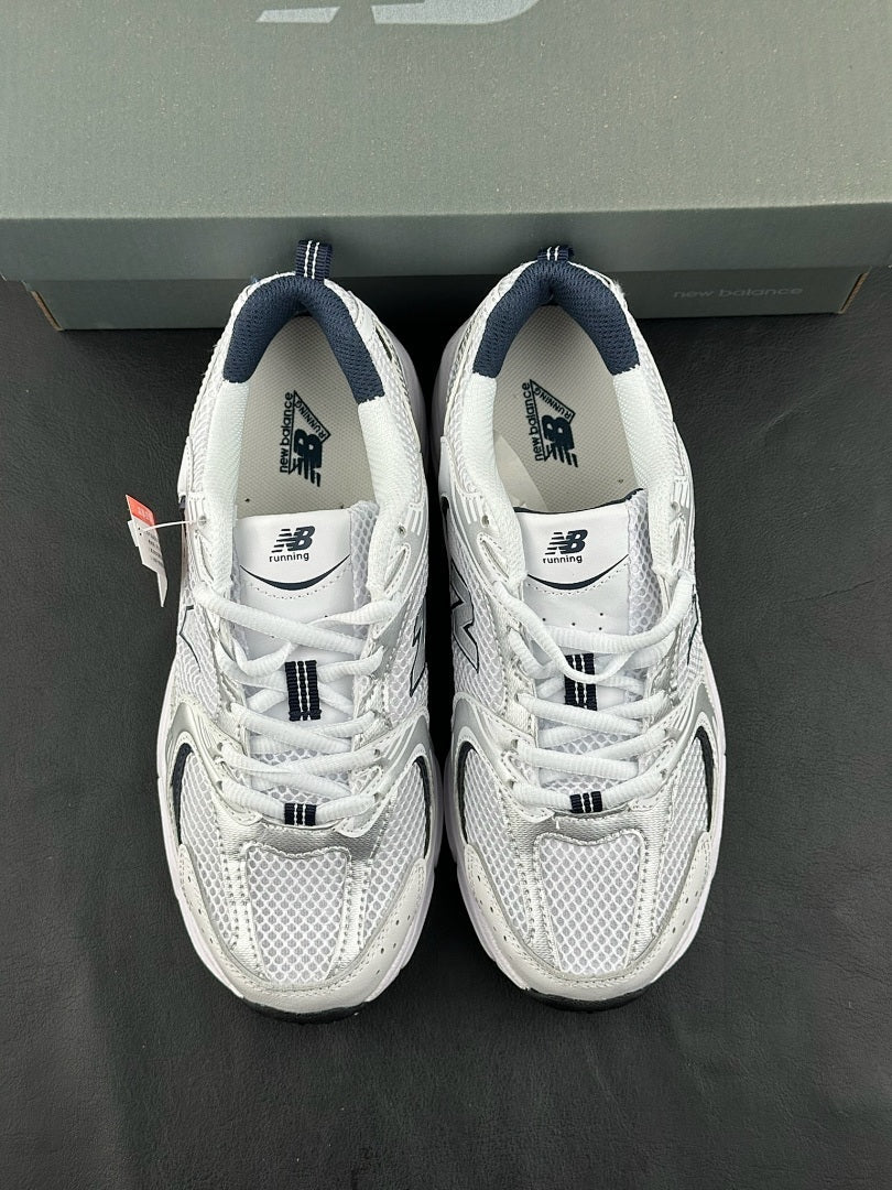 New Balance 530 Sneakers