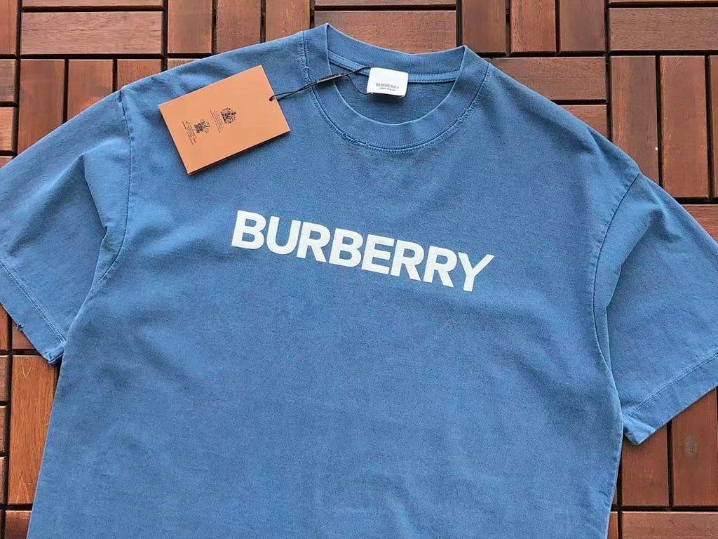 Burberry T-Shirt