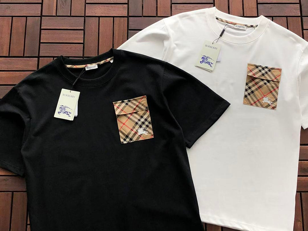 Burberry T-SHIRT