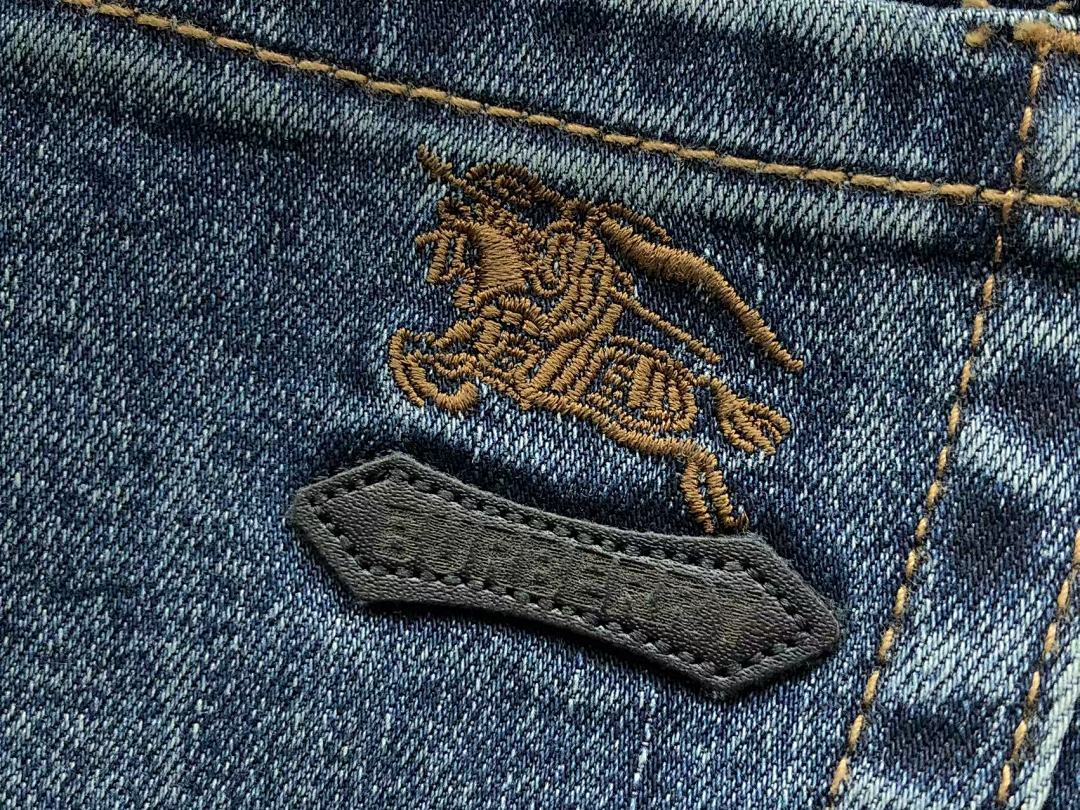 Burberry JEANS