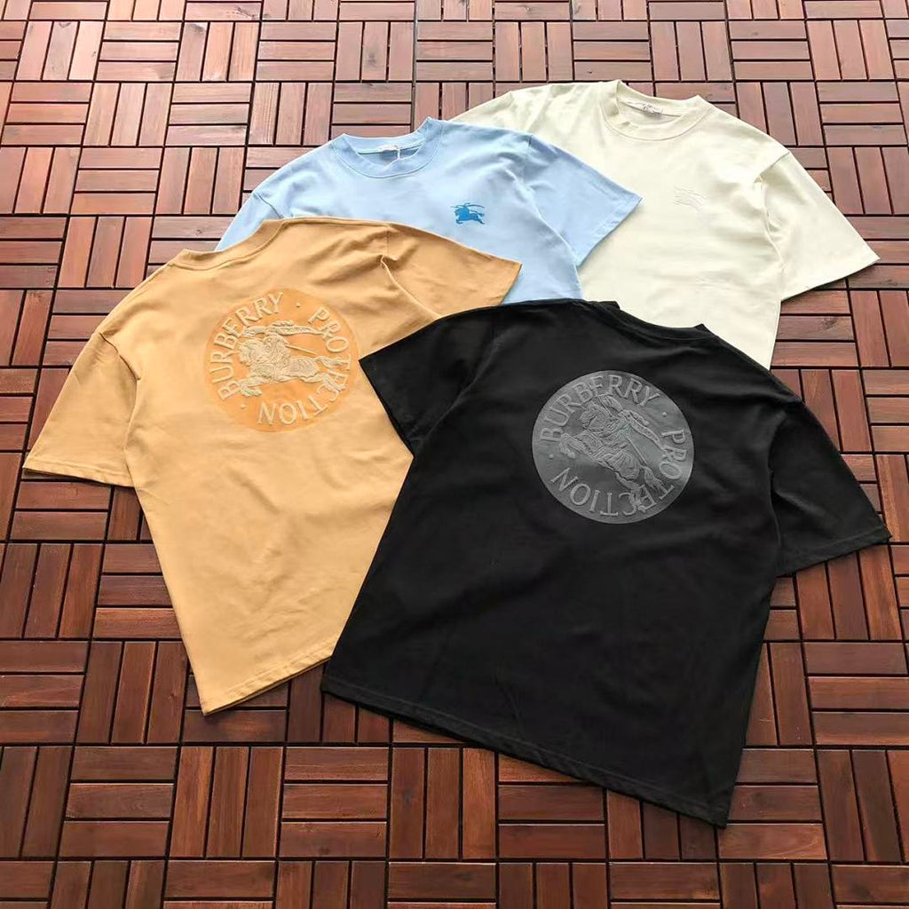 Burberry T-SHIRT