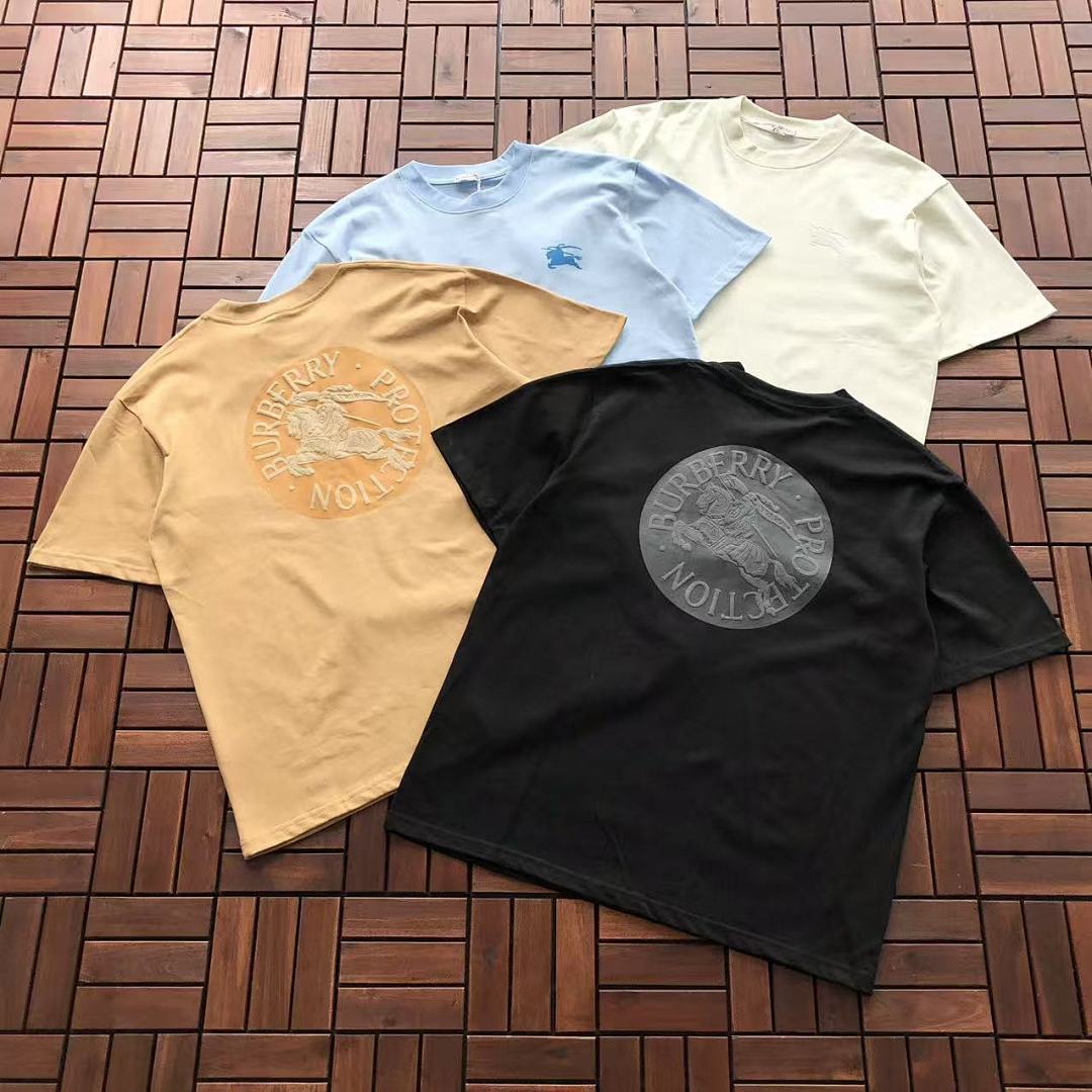 Burberry T-SHIRT