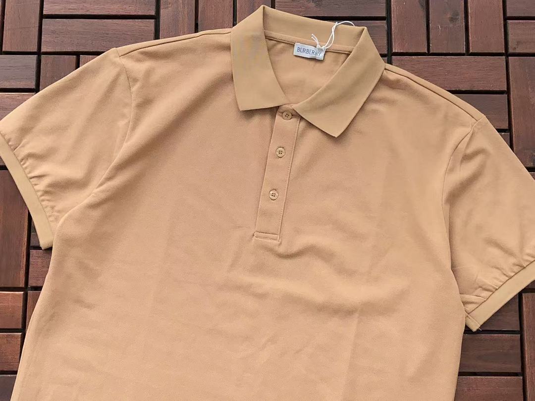 Burberry T-Shirt