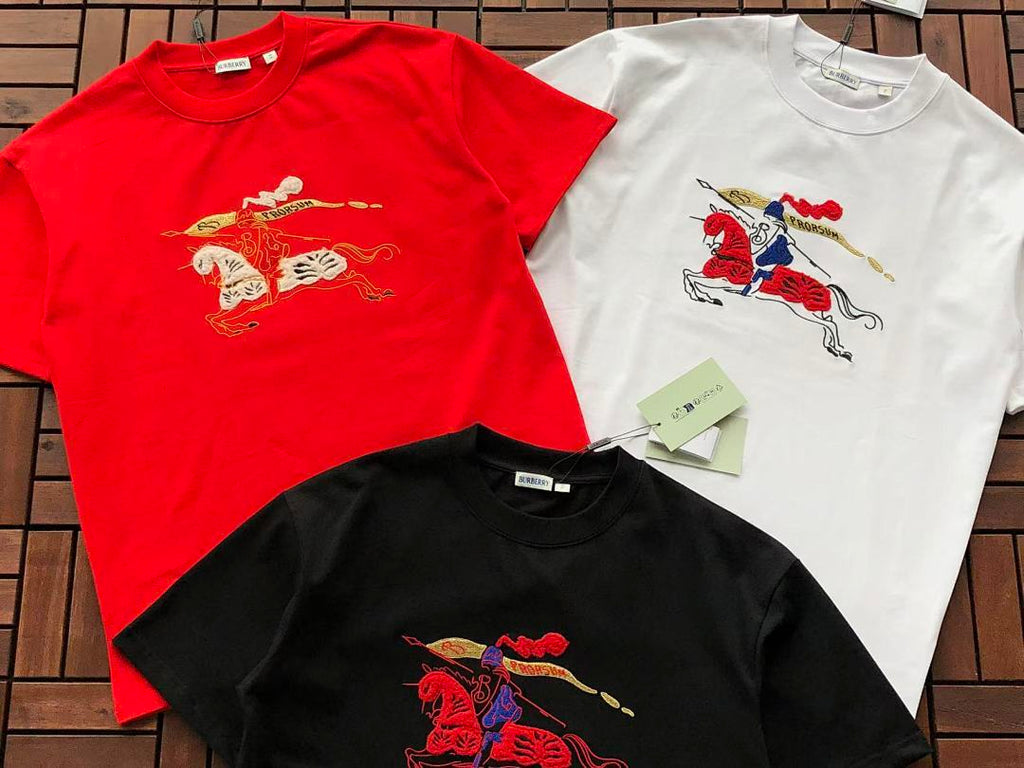 Burberry T-SHIRT