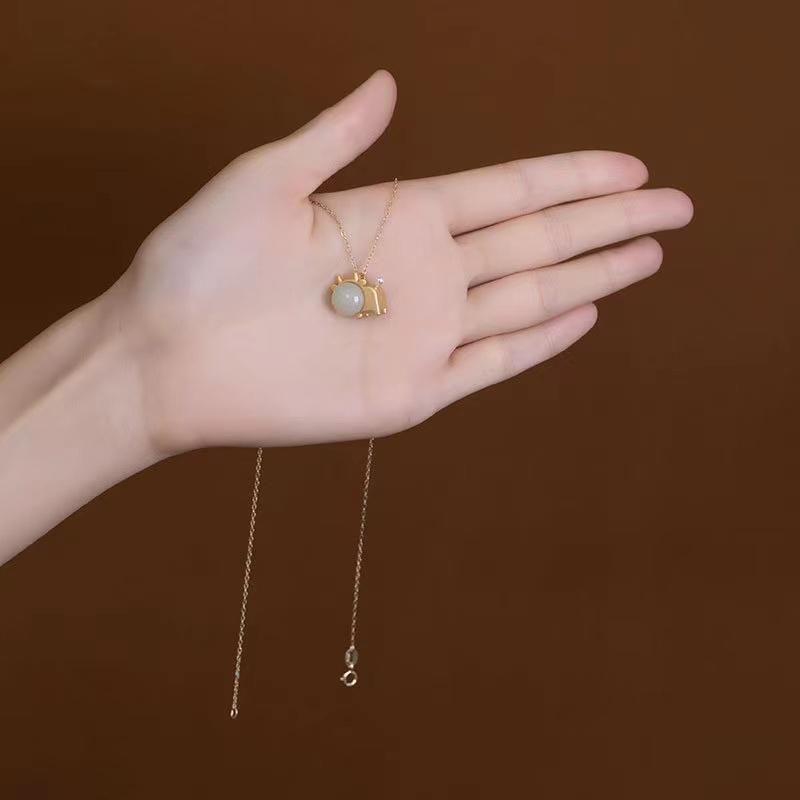 Natural Hetian Jade Fengshui Ox Lucky Pendant Necklace
